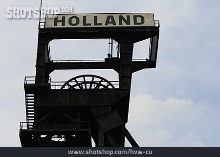 
                Industriedenkmal, Förderturm, Holland, Zeche Holland                   