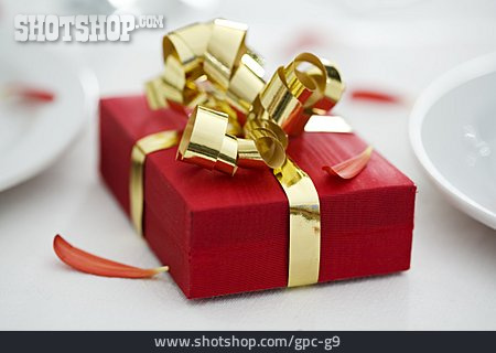 
                überraschung, Geschenk, Verschenken                   