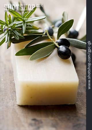 
                Seife, Olivenölseife, Seifenstück, Naturpflegeprodukt                   