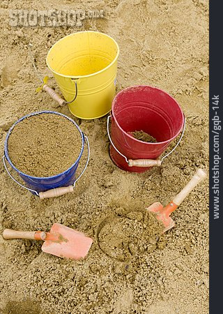 
                Sandkasten, Sandspielzeug, Spielsand                   