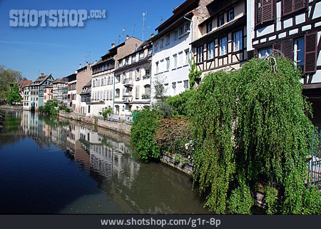 
                Altstadt, Ill, Straßburg                   