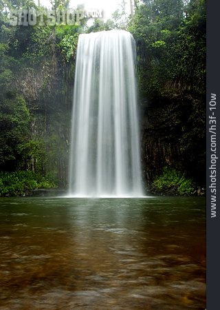 
                Wasserfall, Naturschauspiel                   