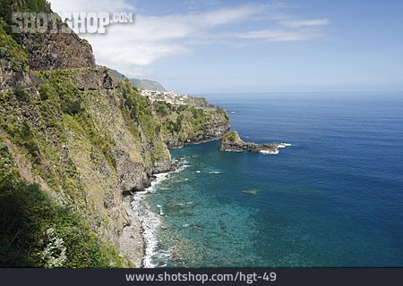 
                Felsküste, Madeira                   