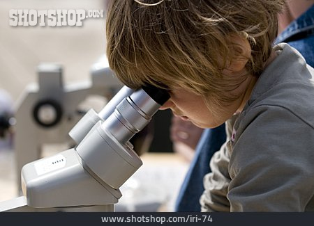 
                Mädchen, Wissenschaft, Untersuchen, Mikroskop                   