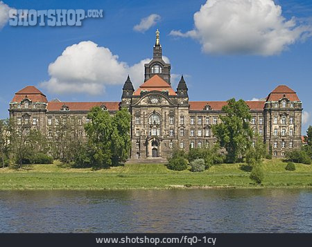 
                Dresden, Sächsische Staatskanzlei                   