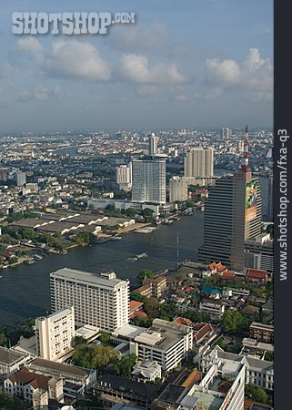 
                Thailand, Bangkok, Chao Phraya                   