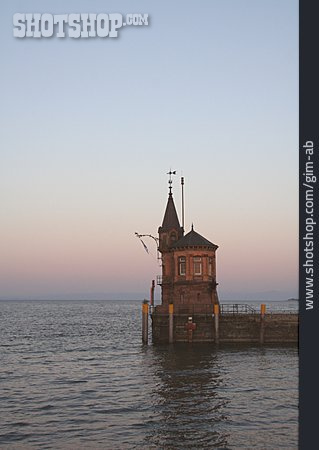 
                Bodensee, Konstanz, Leuchtturm, Hafeneinfahrt                   
