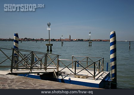 
                Anlegestelle, Bootssteg, Venedig                   