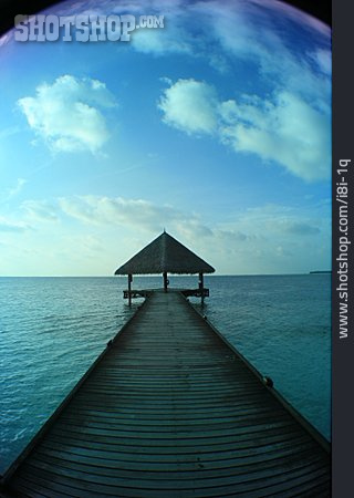 
                Steg, Malediven, Indischer Ozean                   