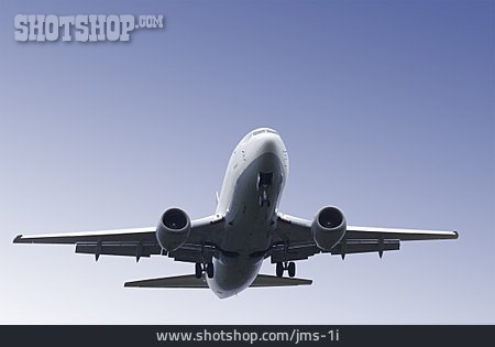 
                Flugzeug, Flugverkehr, Passagierflugzeug                   