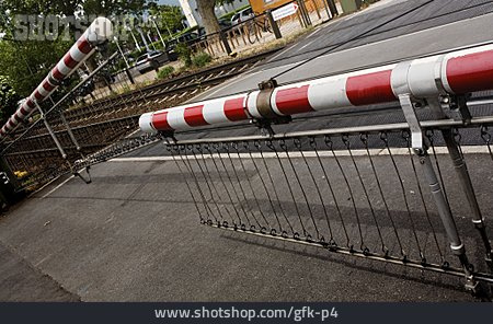 
                Bahnübergang, Bahnschranke                   