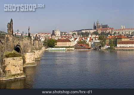 
                Stadtansicht, Prag, Moldau, Veitsdom                   