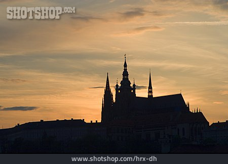 
                Silhouette, Prag, Veitsdom, Prager Burg, Hradschin                   