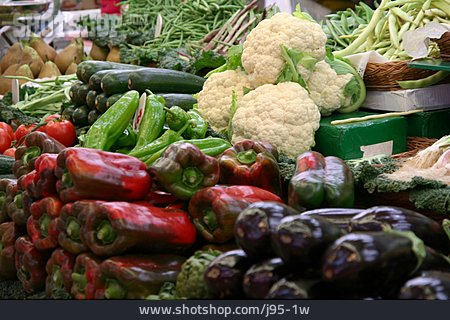 
                Gemüse, Marktstand                   