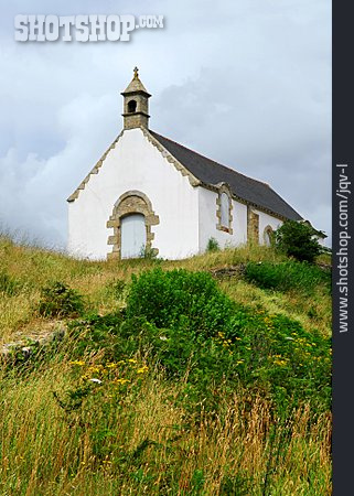 
                Bretagne, Kapelle, Tumulus, St. Michel                   