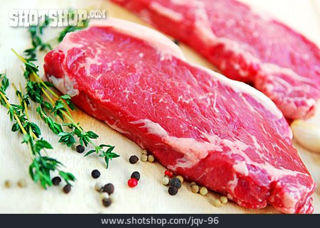 
                Steak, Rindersteak, Rindfleisch, Rohes Fleisch                   