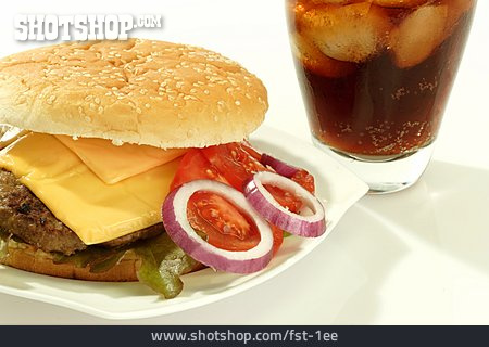 
                Fastfood, Imbiss, Cola, Cheeseburger                   