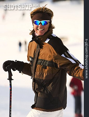 
                Sonnenbrille, Porträt, Skifahrerin                   