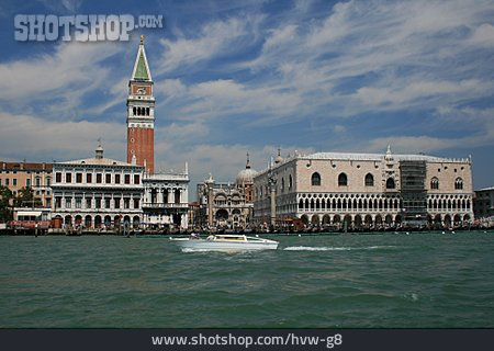 
                Italien, Venedig, Dogenpalast, Campanile                   