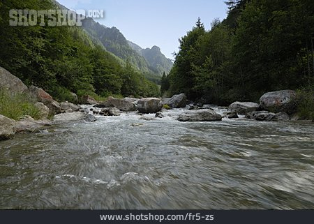 
                Südtirol, Martelltal, Gebirgsfluss, Plima                   