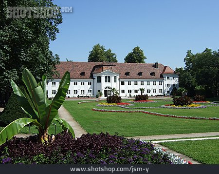 
                Orangerie, Hofgarten, Kempten                   