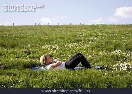 
                Gymnastik, Stretching, Fitnessübung                   