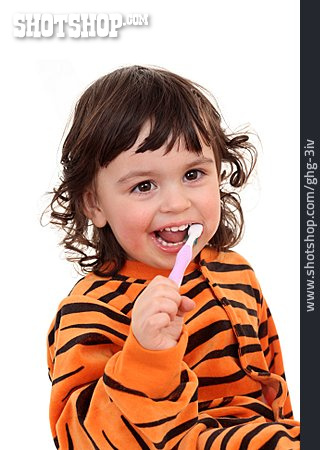 
                Zähne Putzen, Zahnpflege, Mundhygiene                   