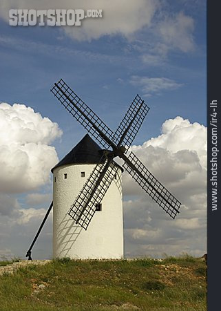 
                Spanien, Windmühle                   