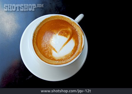 
                Kaffee, Milchkaffee, Cappuccino                   