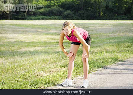 
                Junge Frau, Sportlerin, Durchatmen, Joggerin                   