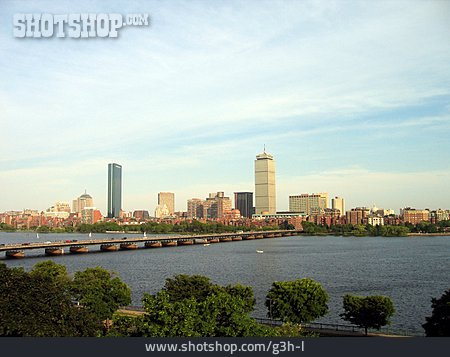 
                Skyline, Boston                   