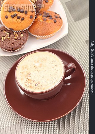
                Milchkaffee, Muffin, Cappuccino                   