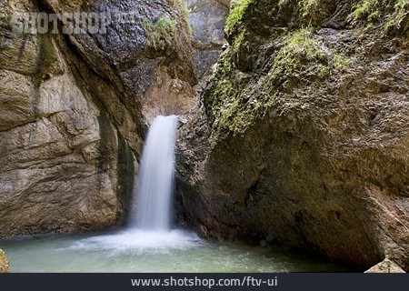 
                Wasserfall, Wildbach, Fließen, Almbach                   