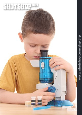 
                Junge, Kind, Bildung, Mikroskopieren, Kindermikroskop                   