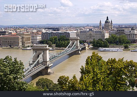 
                Donau, Pest, Budapest, Kettenbrücke                   