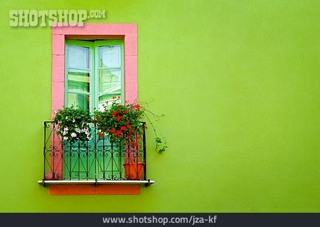 
                Fenster, Farbenfroh, Balkon, Rot-grün                   