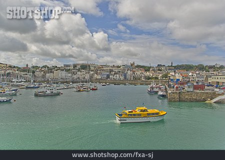 
                Hafen, Guernsey, Kanalinsel, Saint Peter Port                   