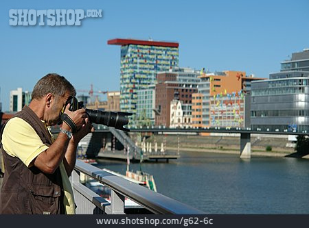 
                Medienhafen, Düsseldorf, Fotograf, Fotografieren, Tourist                   