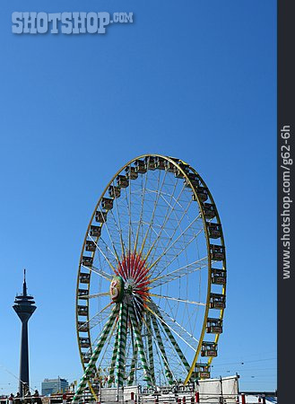 
                Rheinturm, Riesenrad, Jahrmarkt                   