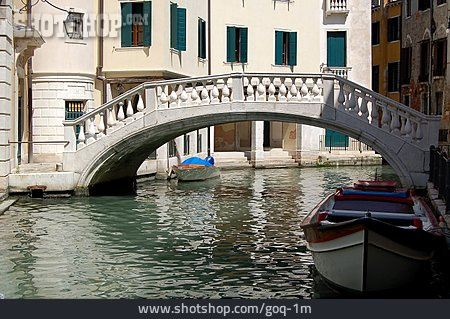 
                Brücke, Venedig                   