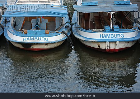 
                Hamburg, Hafenbarkasse                   
