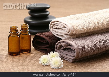 
                Wellness & Relax, Massageöl, Fläschchen, Chrysanthemenblüte                   