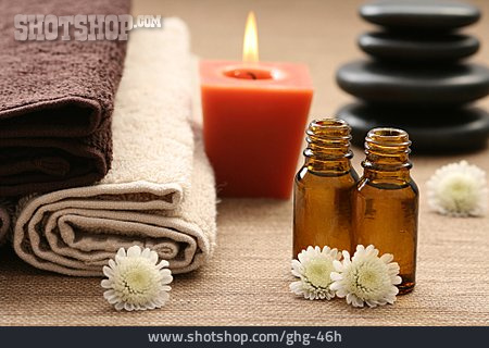 
                Wellness & Relax, Massageöl, Fläschchen, Chrysanthemenblüte                   