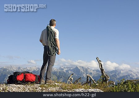 
                Pause & Auszeit, Ausblick, Bergsteiger, Bergwandern                   