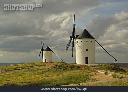 
                Spanien, Windmühle, Kastilien                   