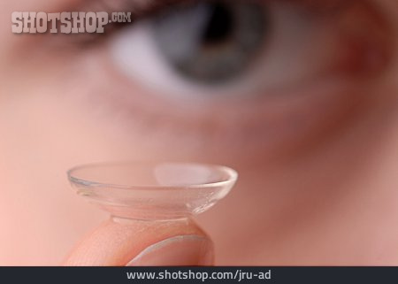 
                Kontaktlinse, Einsetzen, Augenoptik                   