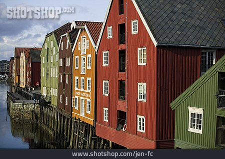 
                Holzhaus, Norwegen, Trondheim                   