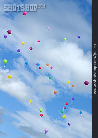 
                Himmel, Luftballon                   