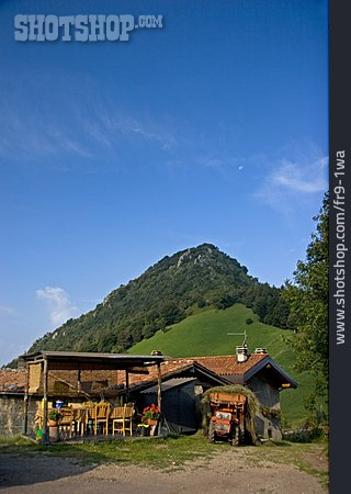 
                Berghütte, Bergbauernhof                   