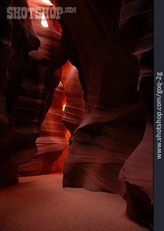 
                Farben & Formen, Steinformation, Antelope Canyon                   